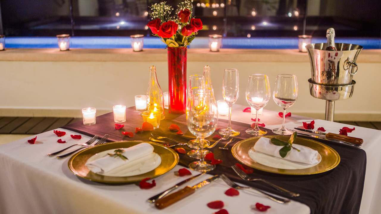 Fall in love in Riviera Nayarit with a romantic dinner