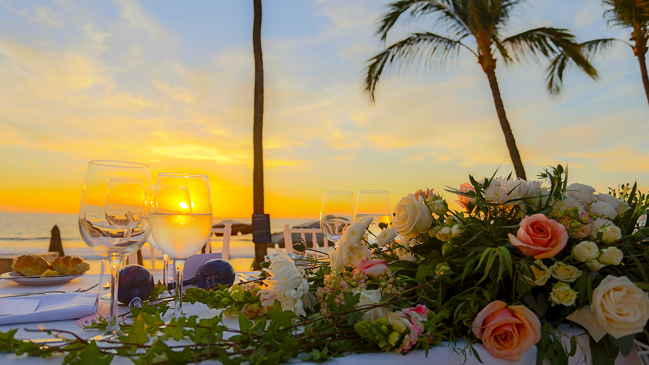 Romantic Sunset Dinner to find in Riviera Nayarit